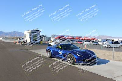 media/Nov-19-2022-Speed Ventures (Sat) [[eb5c8f9508]]/Around the Pits/Pre Grid Black/